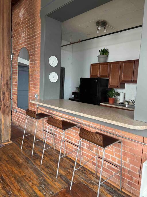 420 Friendly Canada Bridge View Loft Downtown Free Parking Detroit Eksteriør bilde