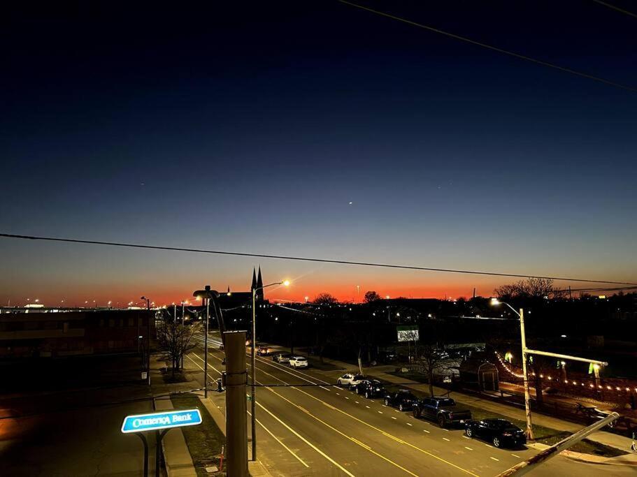 420 Friendly Canada Bridge View Loft Downtown Free Parking Detroit Eksteriør bilde